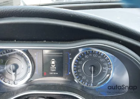 2016 Chrysler 200 Limited из США, поврежденный, VIN 1C3CCCAB0GN112482